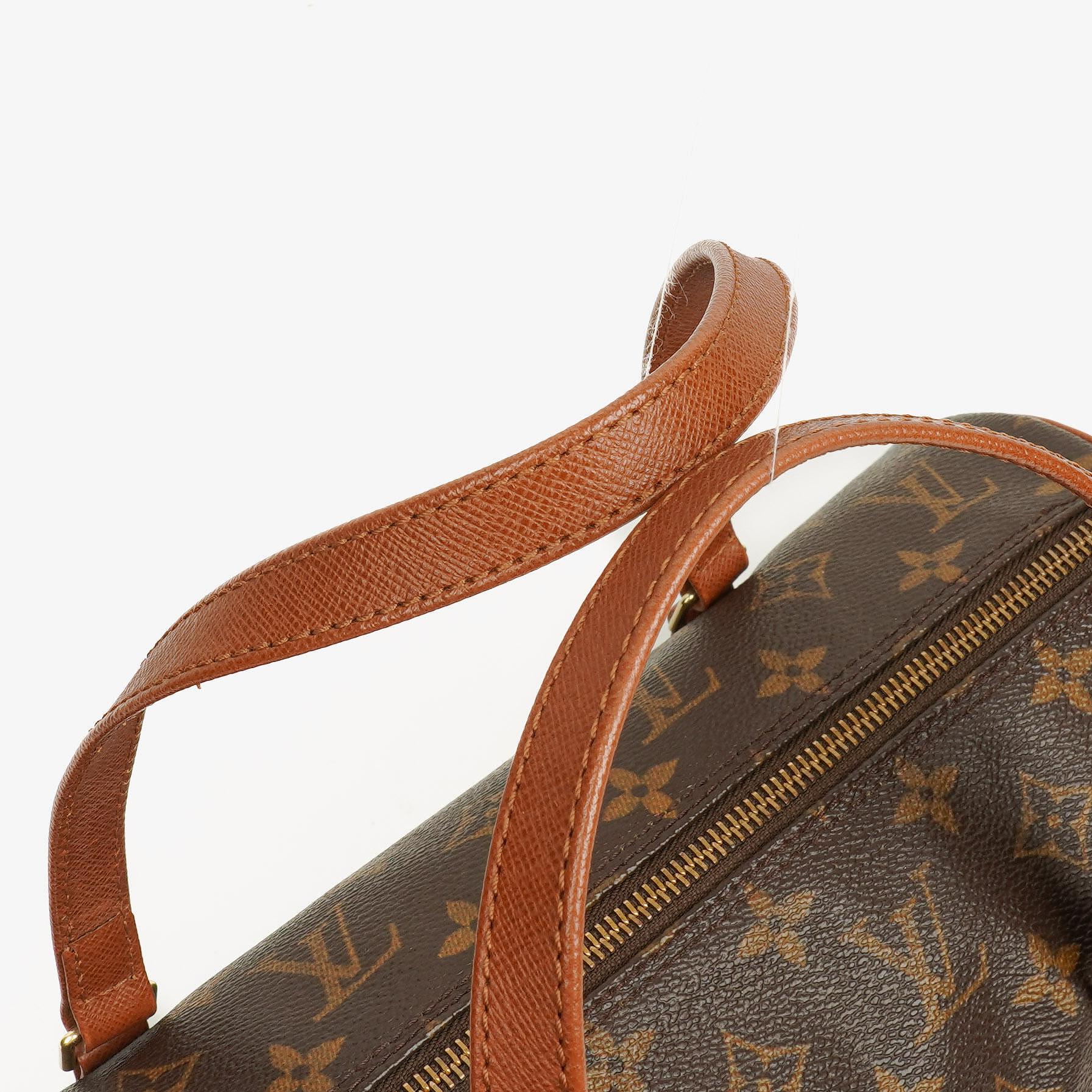 Louis Vuitton Papillon 30 Vintage Handtasche aus Monogram Canvas mit Mini Papillon Pochette