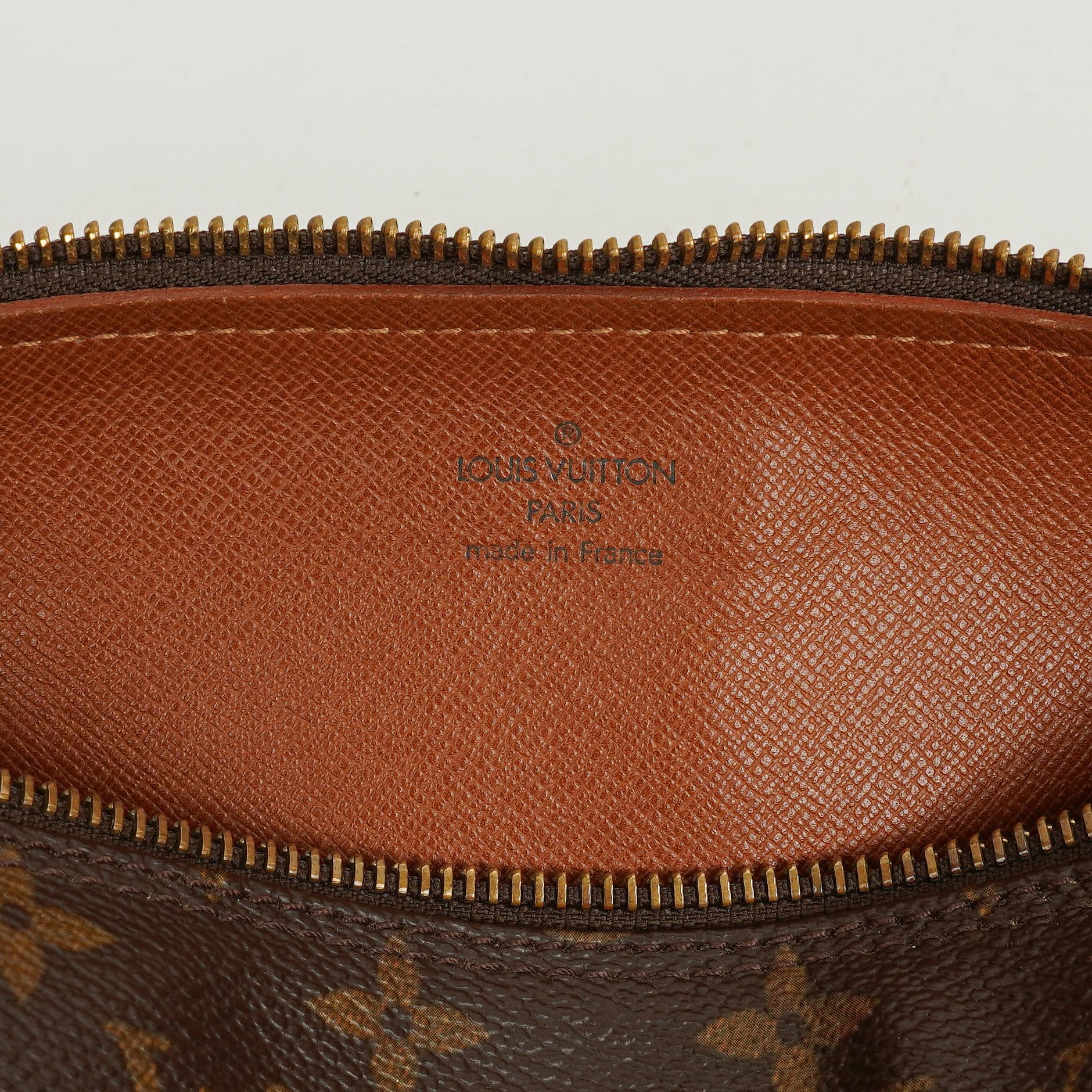 Louis Vuitton Papillon 30 Vintage Handtasche aus Monogram Canvas mit Mini Papillon Pochette