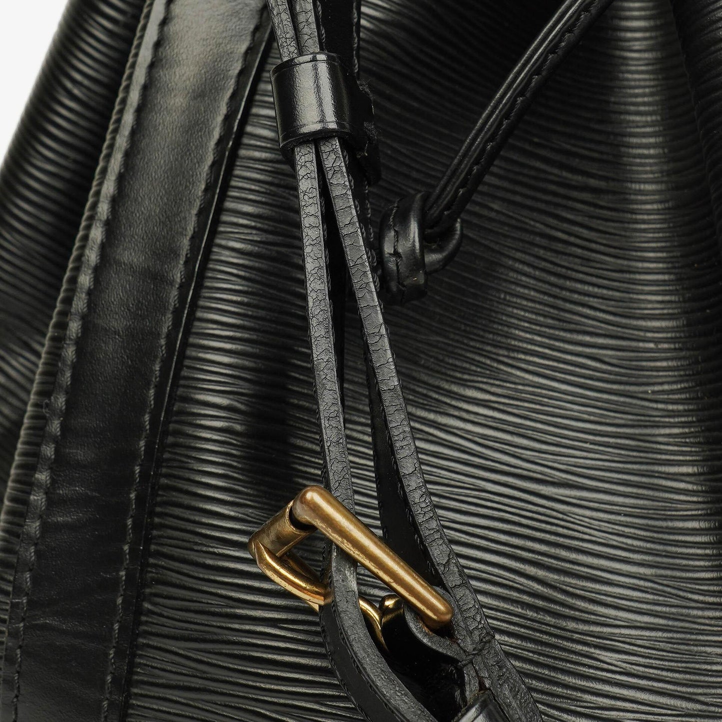 Louis Vuitton Petit Noé Schultertasche aus schwarzem Epi Leder