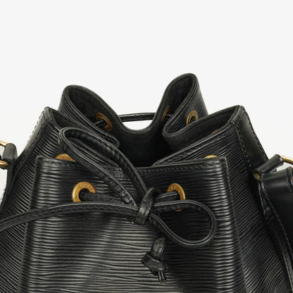 Louis Vuitton Petit Noé Schultertasche aus schwarzem Epi Leder
