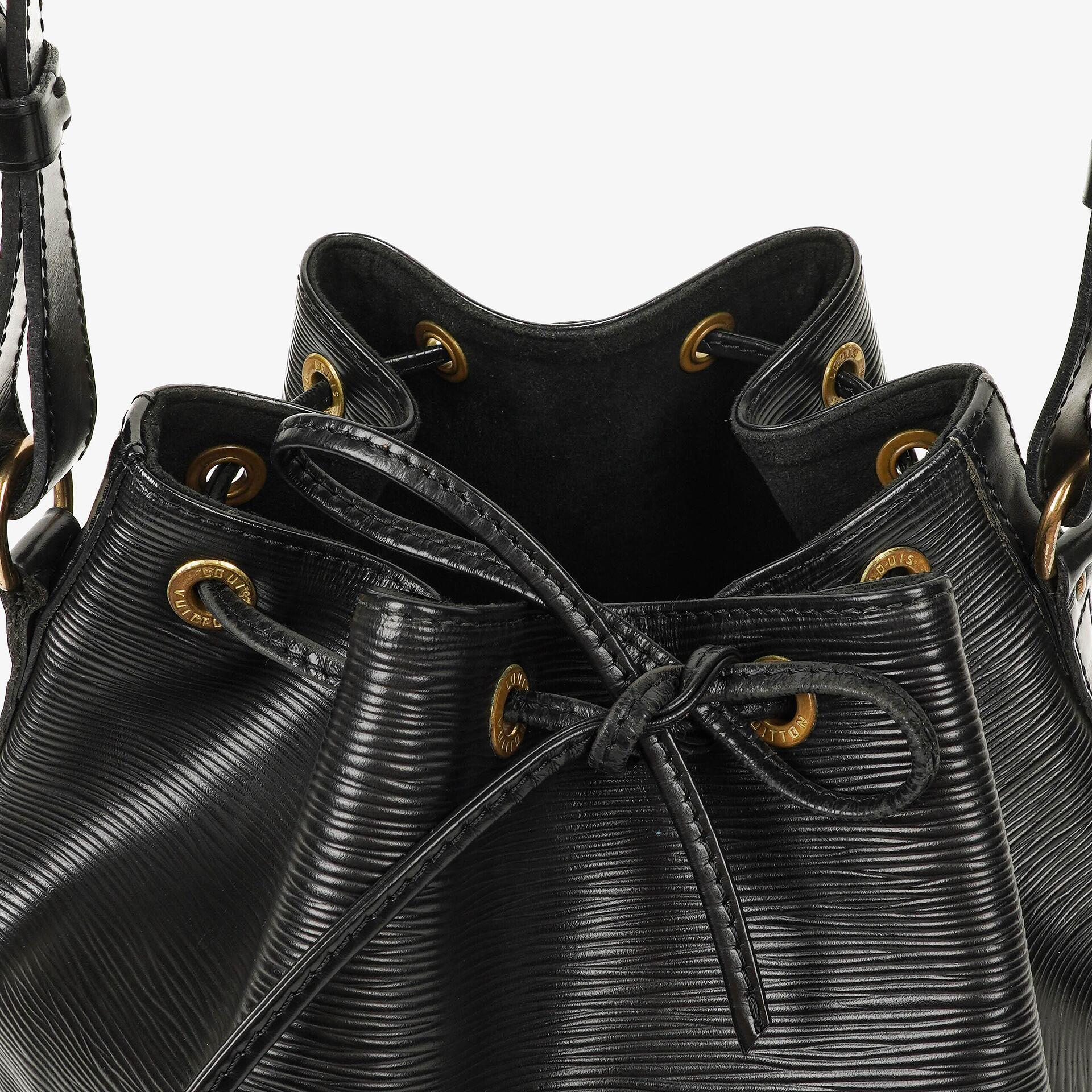 Louis Vuitton Petit Noé Schultertasche aus schwarzem Epi Leder