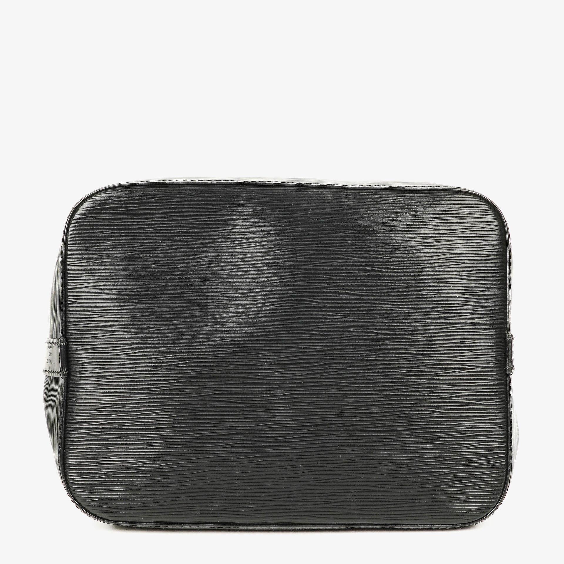 Louis Vuitton Petit Noe Schultertasche aus schwarzem Epi-Leder