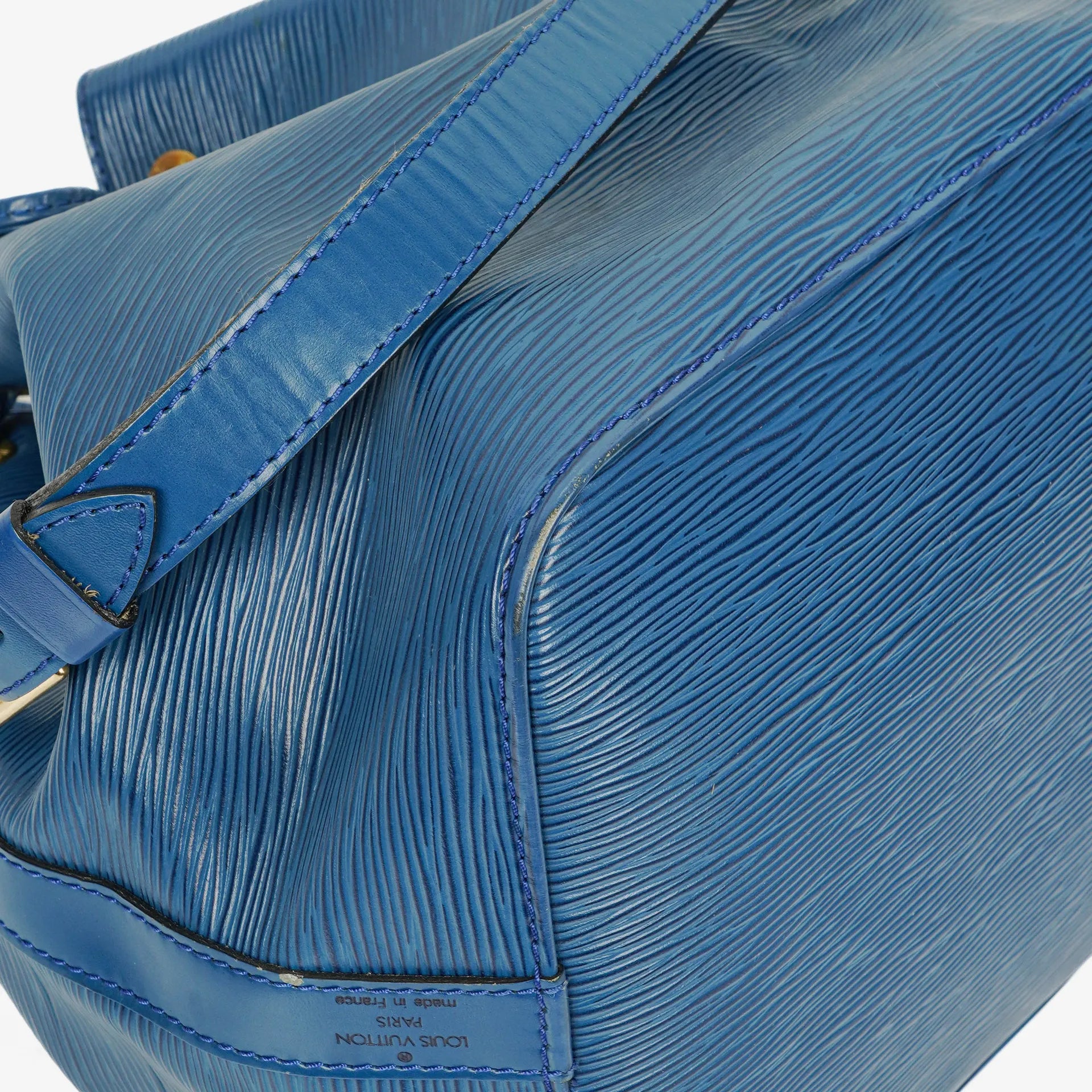 Louis Vuitton Petit Noé Schultertasche aus blauem Epi Leder