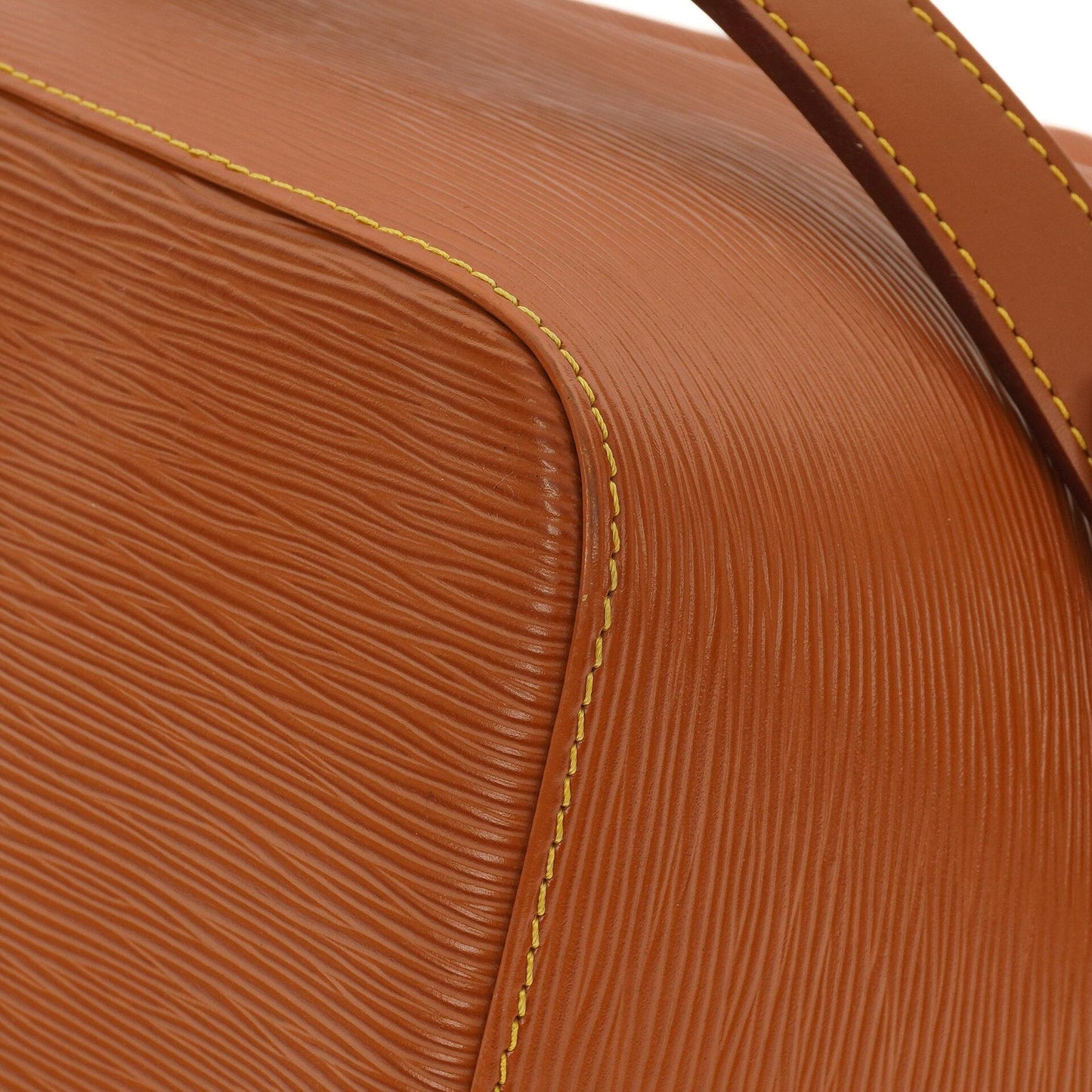 Louis Vuitton Petit Noe Schultertasche aus Cognac EPI Leder