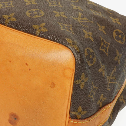 Louis Vuitton Petit Noé Malletier Monogram Canvas Schultertasche