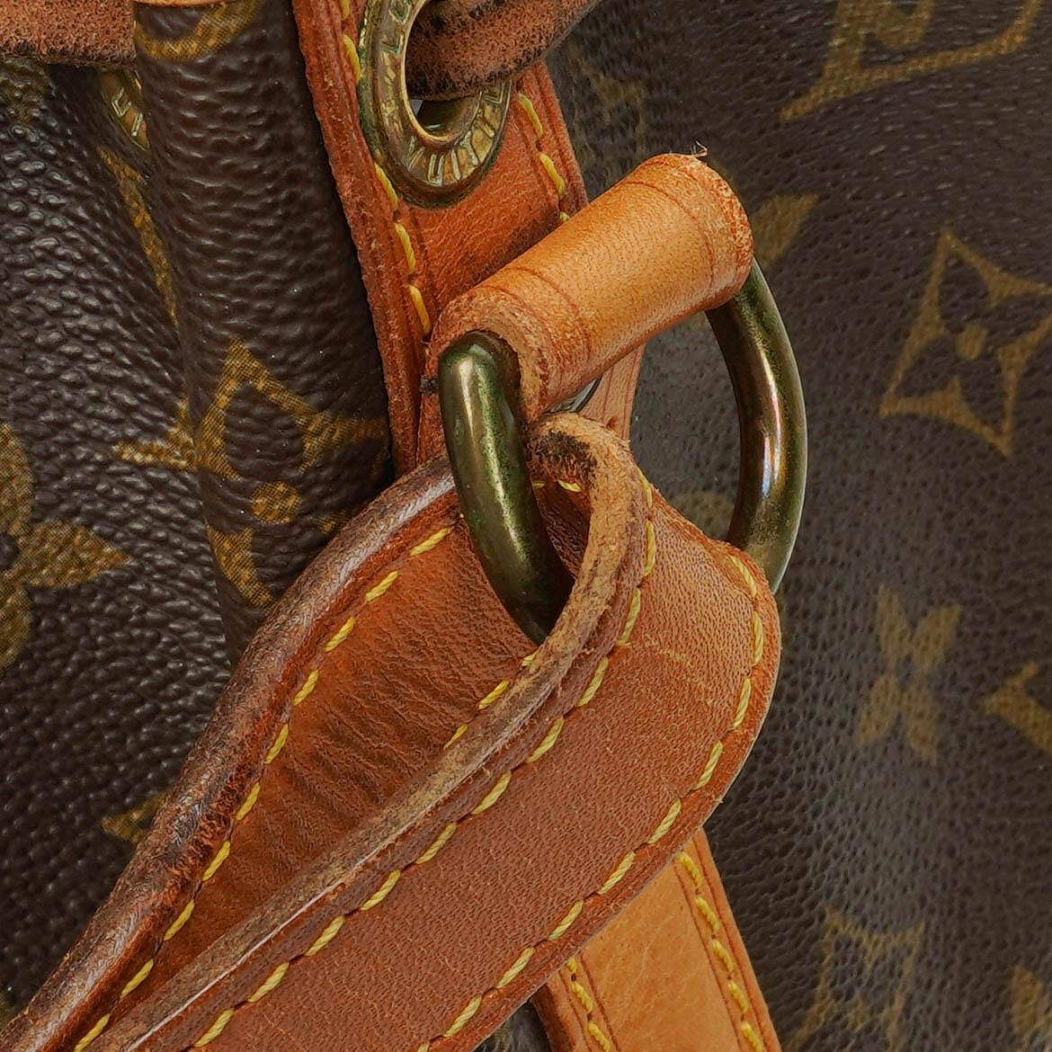 Louis Vuitton Petit Noé Malletier Monogram Canvas Schultertasche