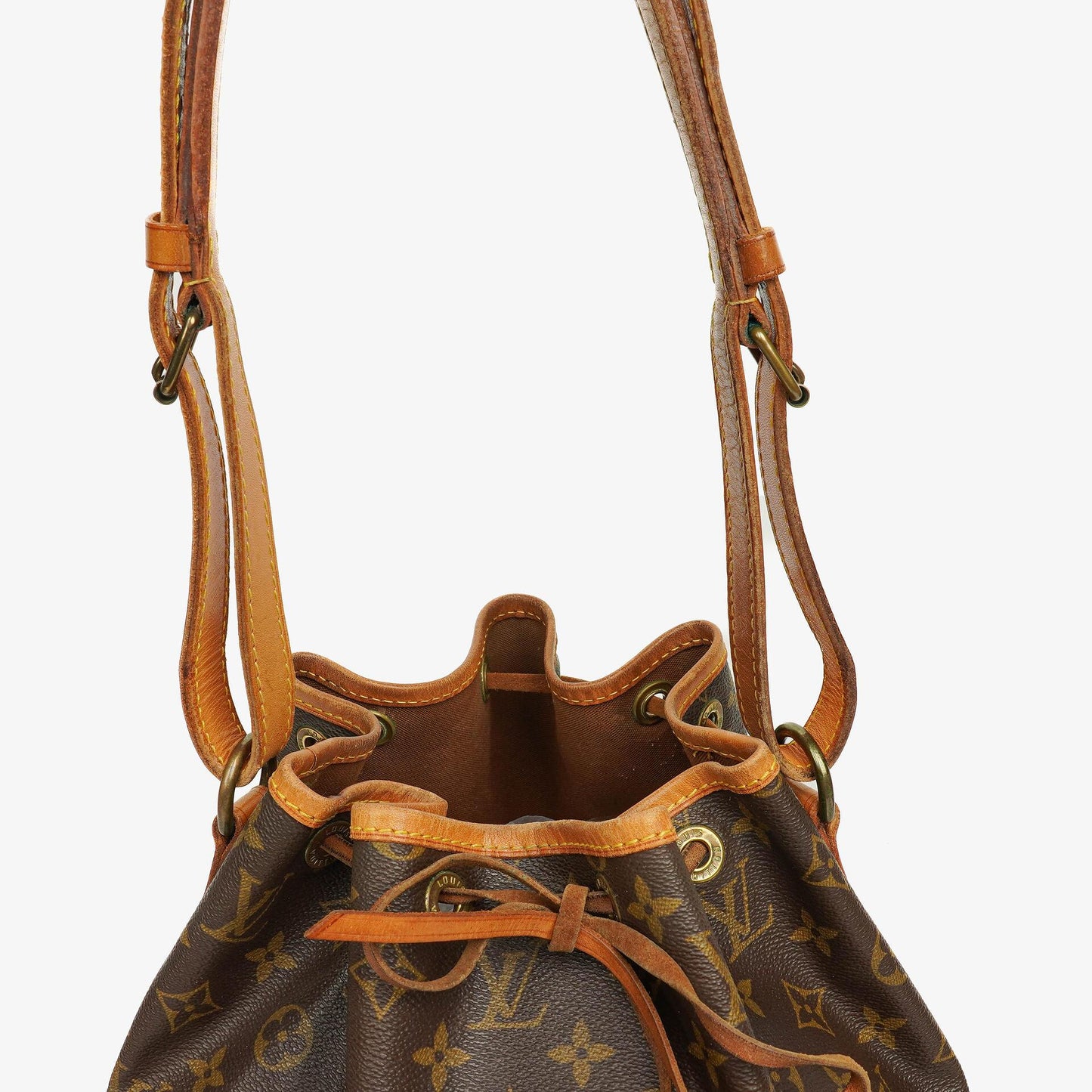 Louis Vuitton Petit Noé Malletier Monogram Canvas Schultertasche
