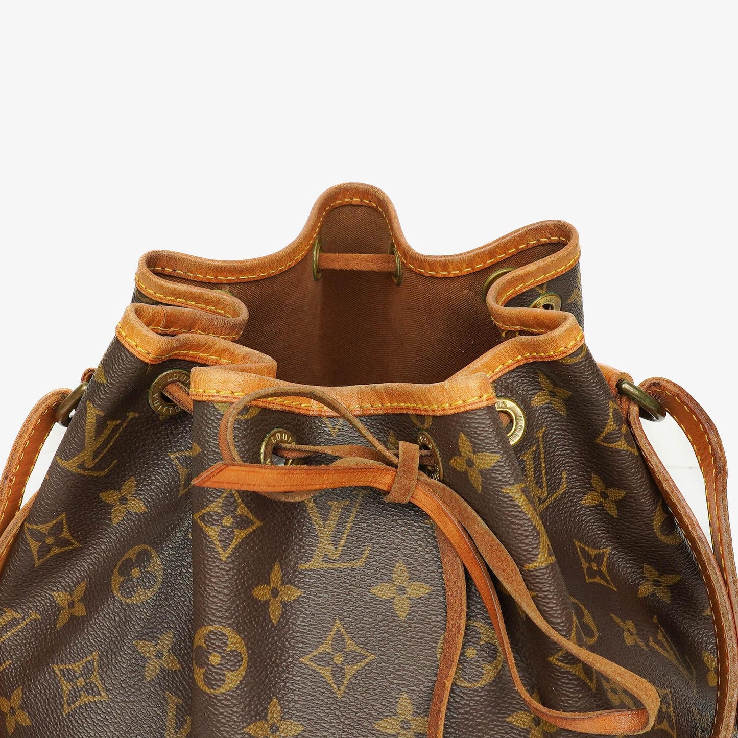Louis Vuitton Petit Noé Malletier Monogram Canvas Schultertasche