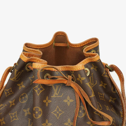 Louis Vuitton Petit Noé Malletier Monogram Canvas Schultertasche