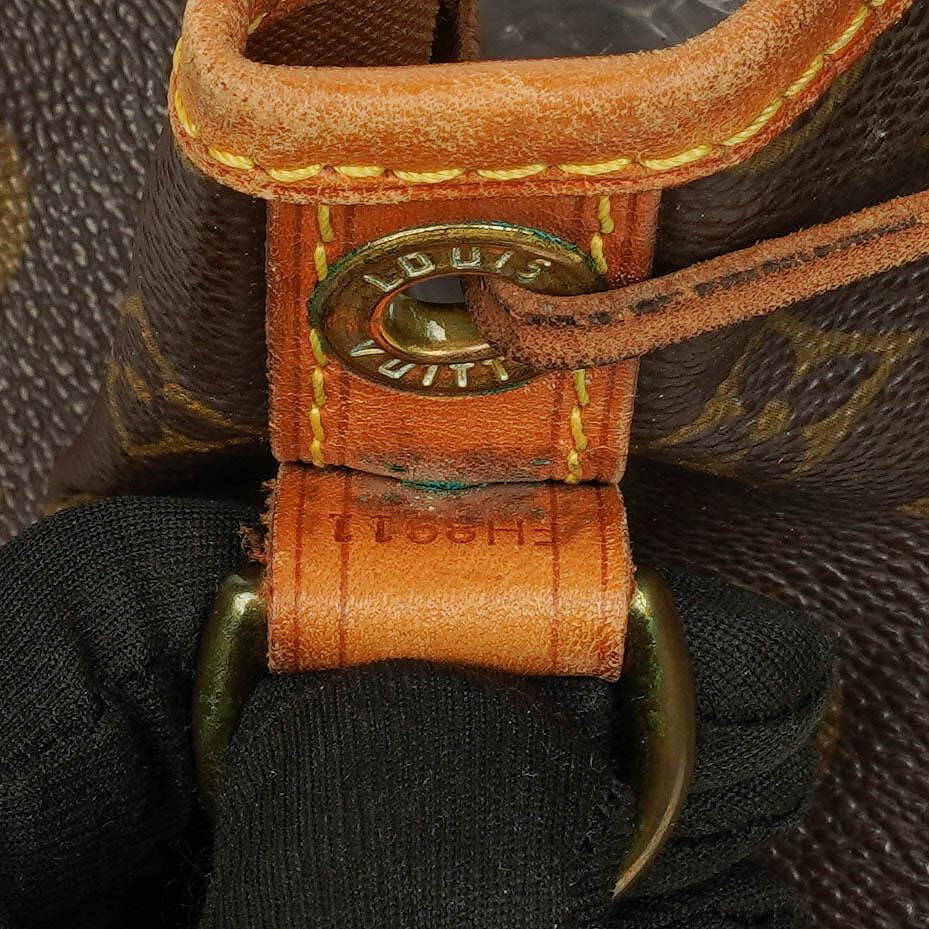 Louis Vuitton Petit Noé Malletier Monogram Canvas Schultertasche