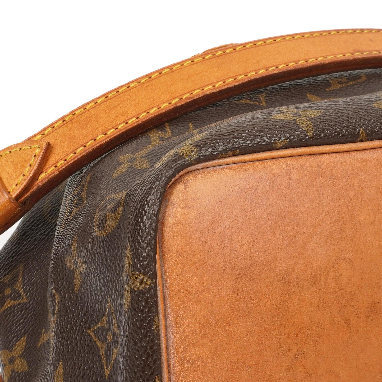 Louis Vuitton Petit Noe Monogram Canvas Schultertasche Gut