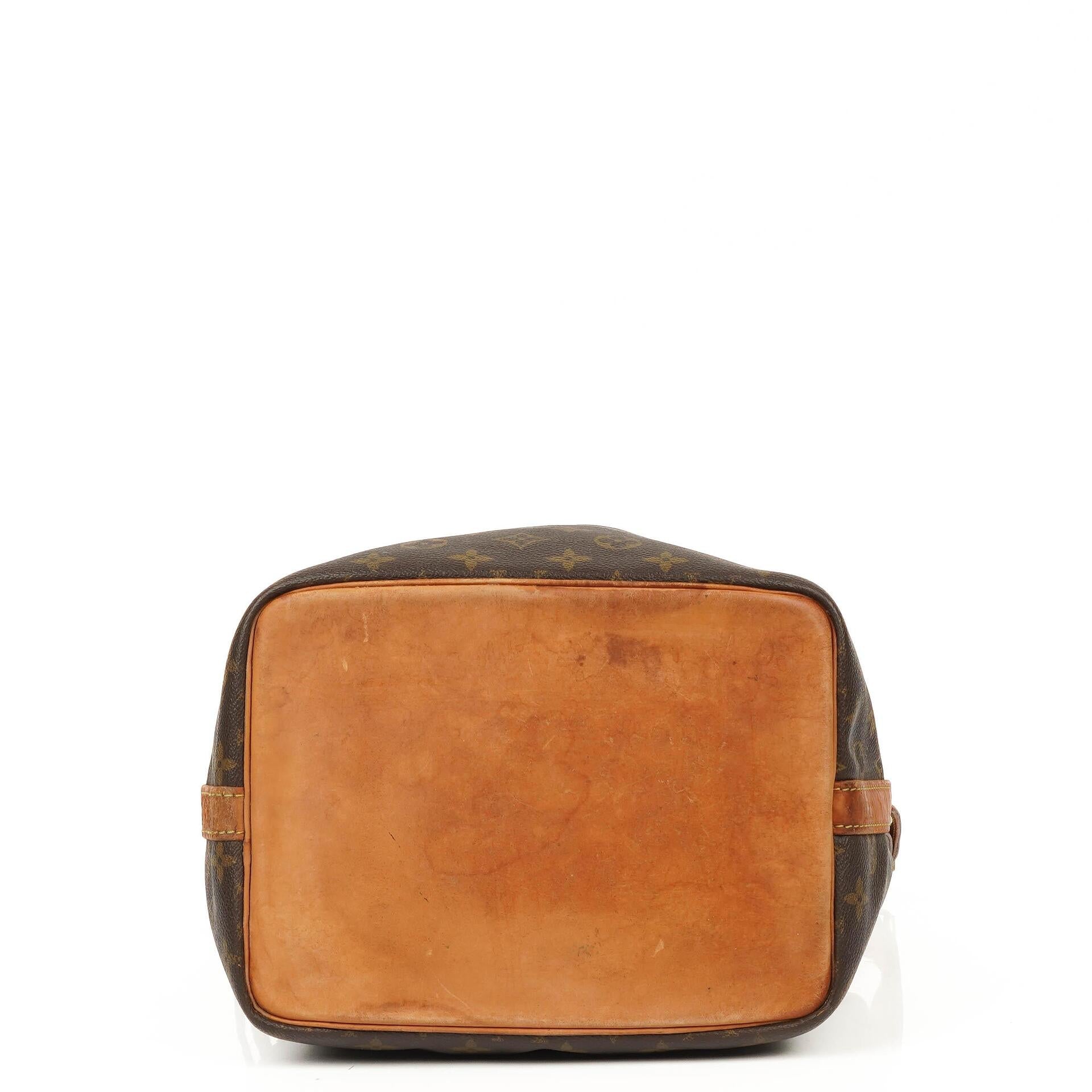 Louis Vuitton Petit Noe Monogram Canvas Schultertasche Gut