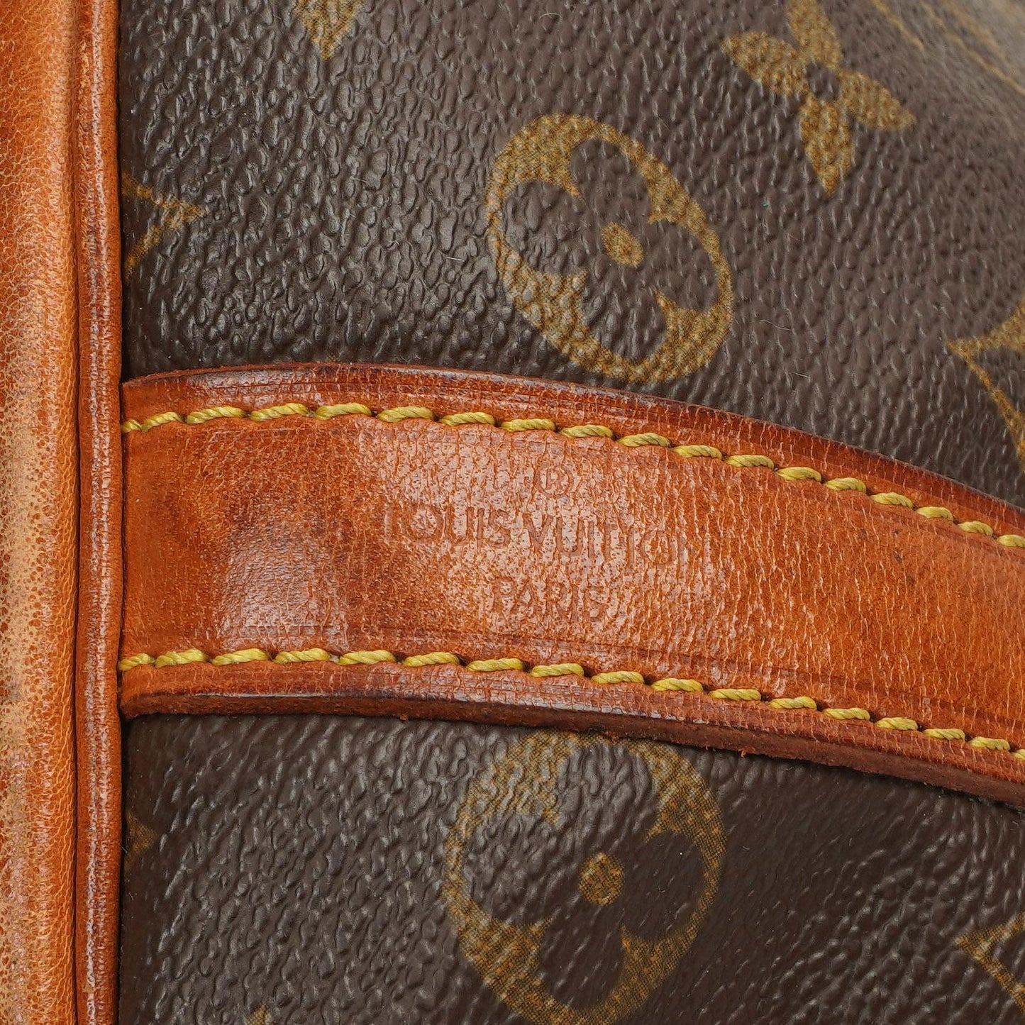 Louis Vuitton Petit Noe Monogramm Canvas Schultertasche