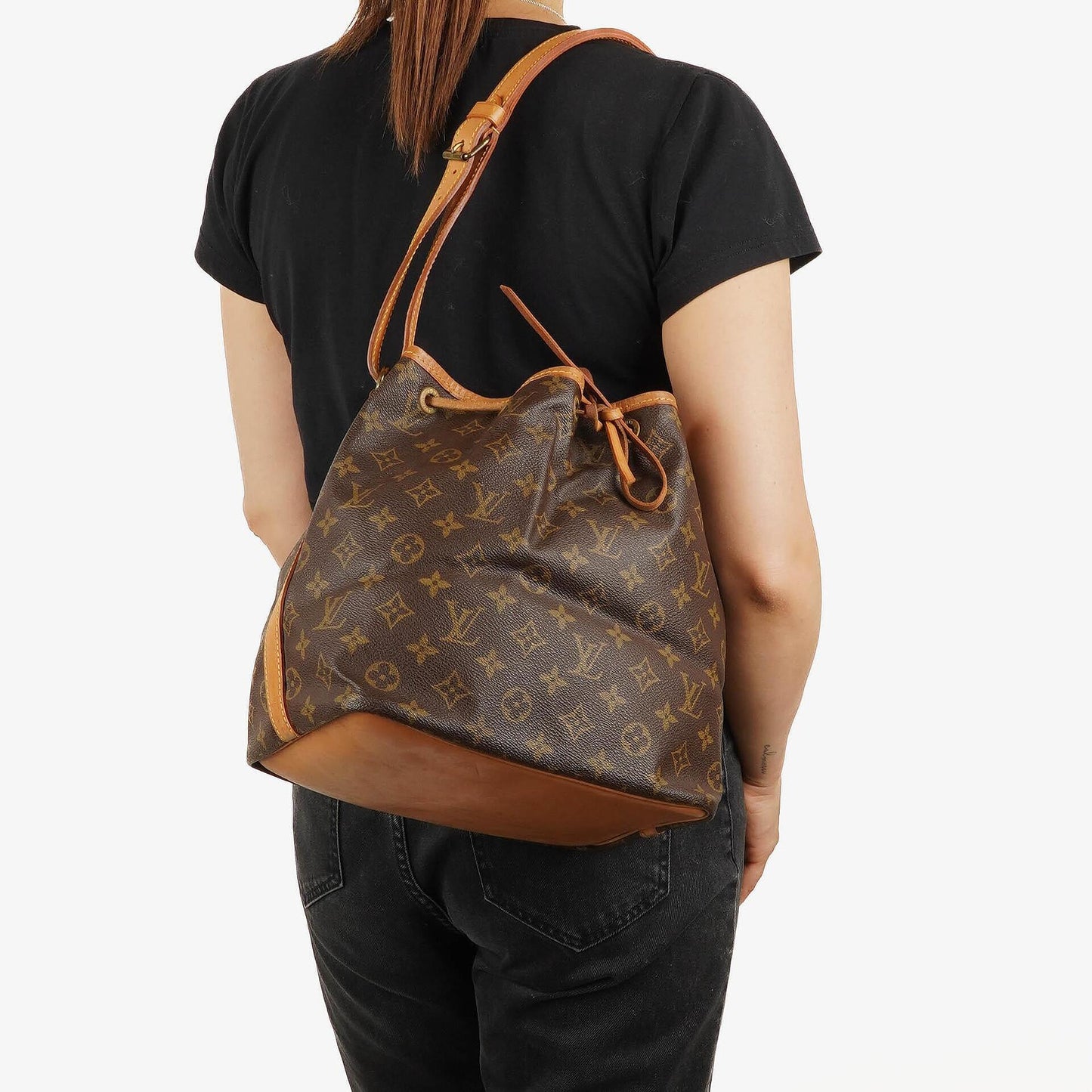 Louis Vuitton Petit Noe Monogram Canvas Schultertasche, 1992