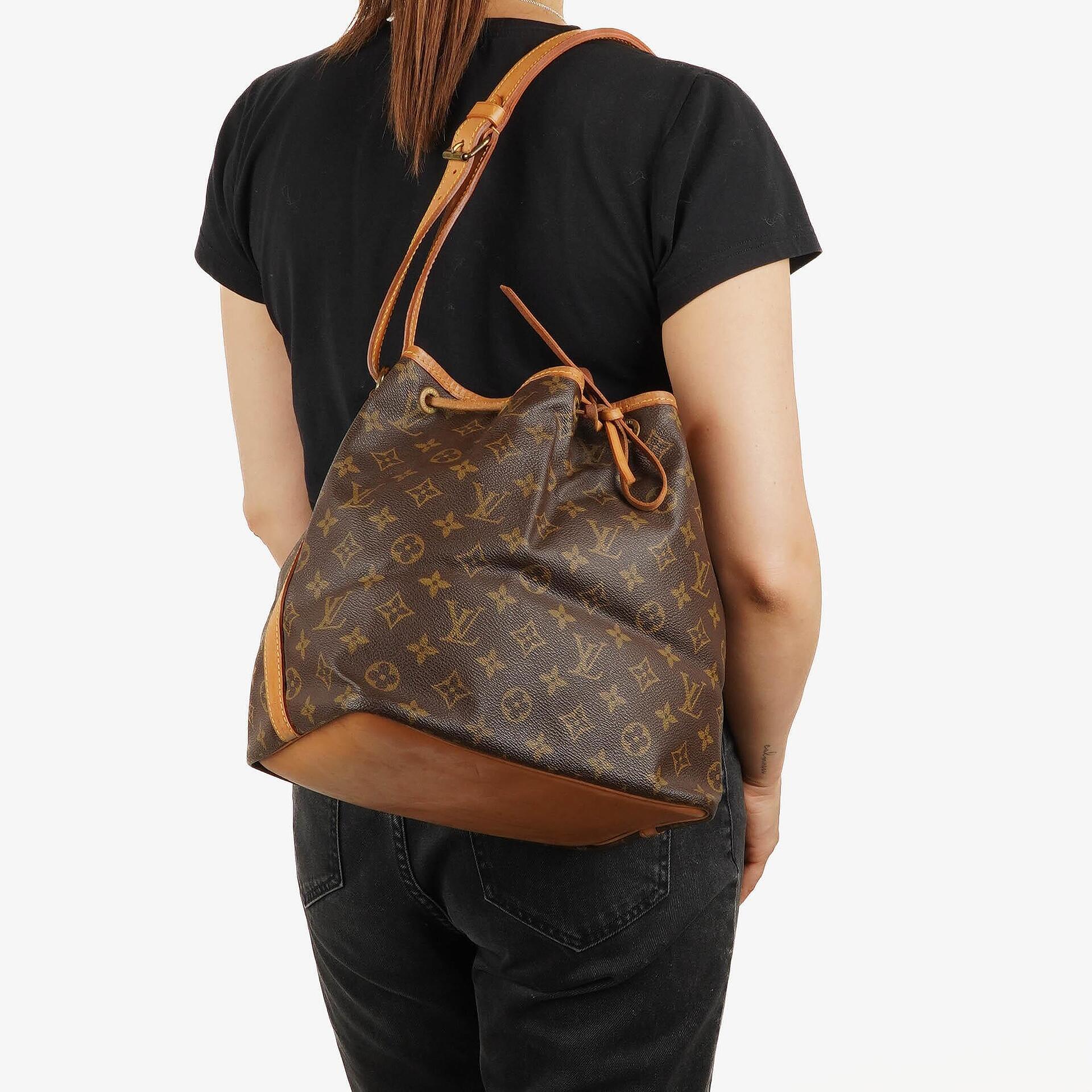 Louis Vuitton Petit Noe Monogram Canvas Schultertasche, 1992