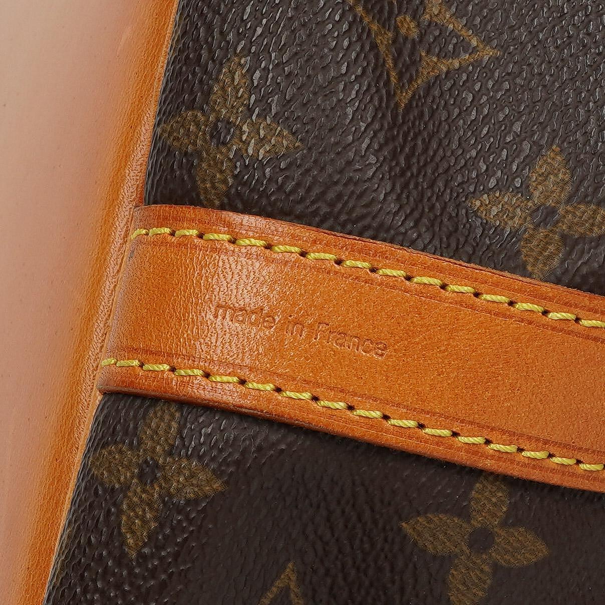 Louis Vuitton Petit Noe Schultertasche aus Monogram Canvas