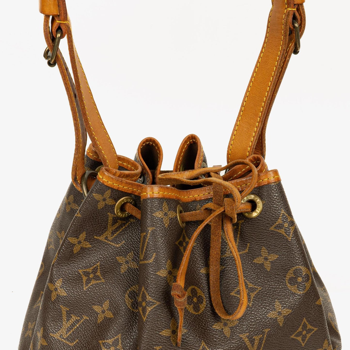 Louis Vuitton Petit Noe Schultertasche aus Monogramm Canvas