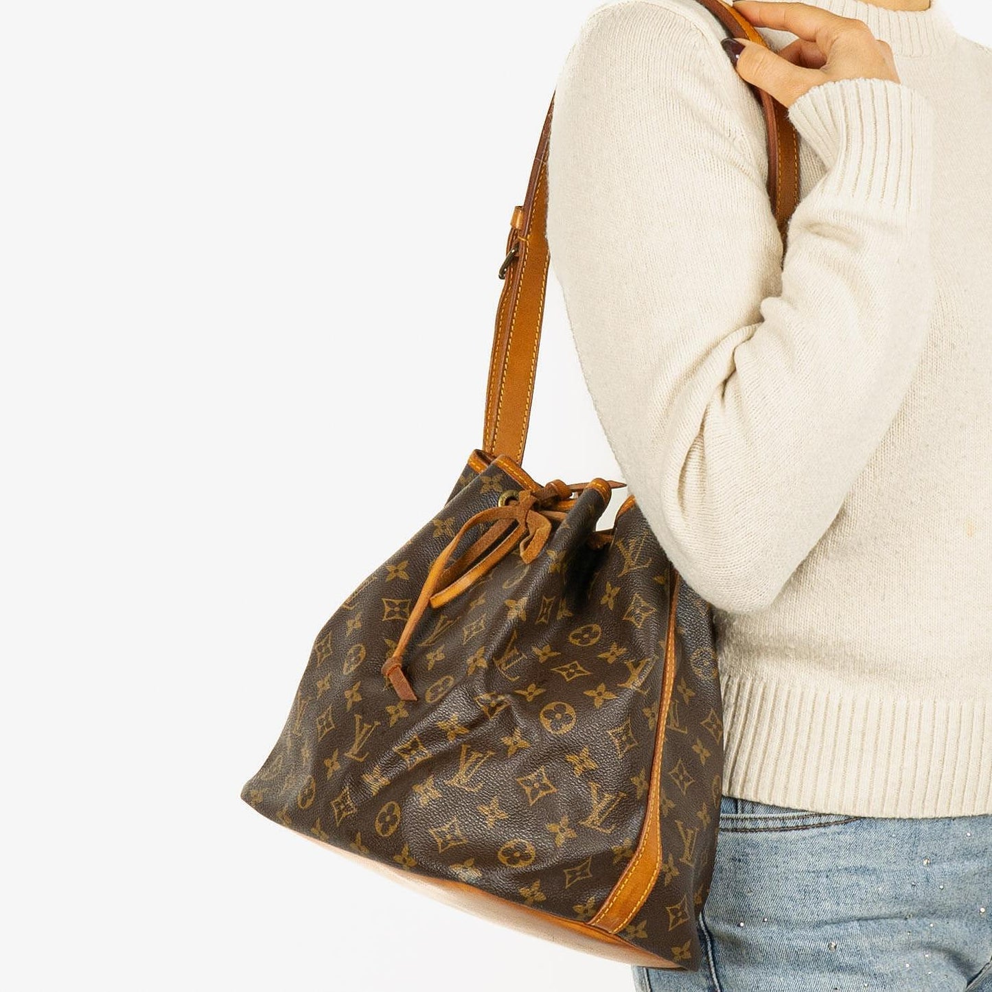 Louis Vuitton Petit Noe Schultertasche aus Monogramm Canvas