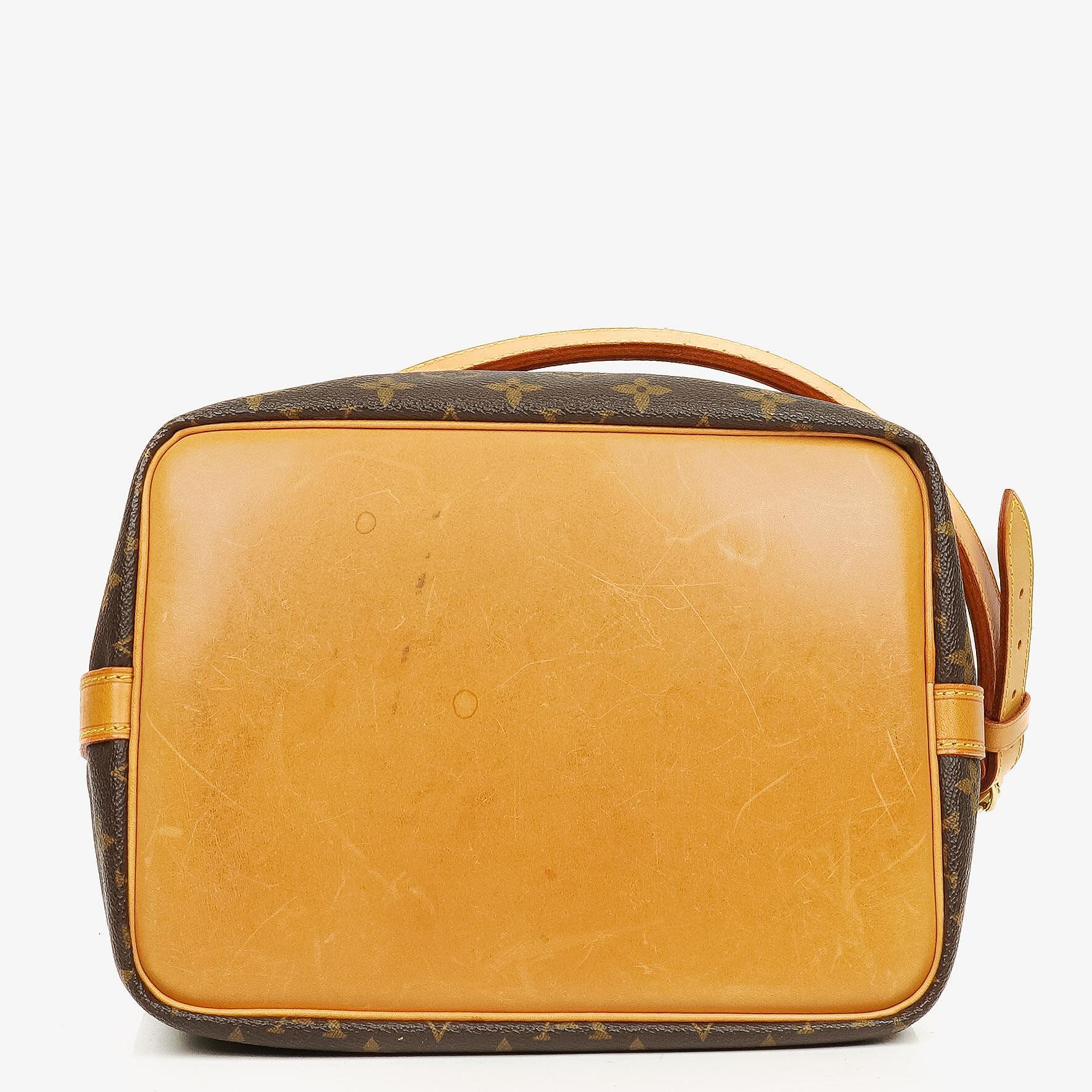 Louis Vuitton Petit Noé Schultertasche aus Monogram Canvas