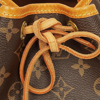 Louis Vuitton Petit Noé Schultertasche aus Monogram Canvas