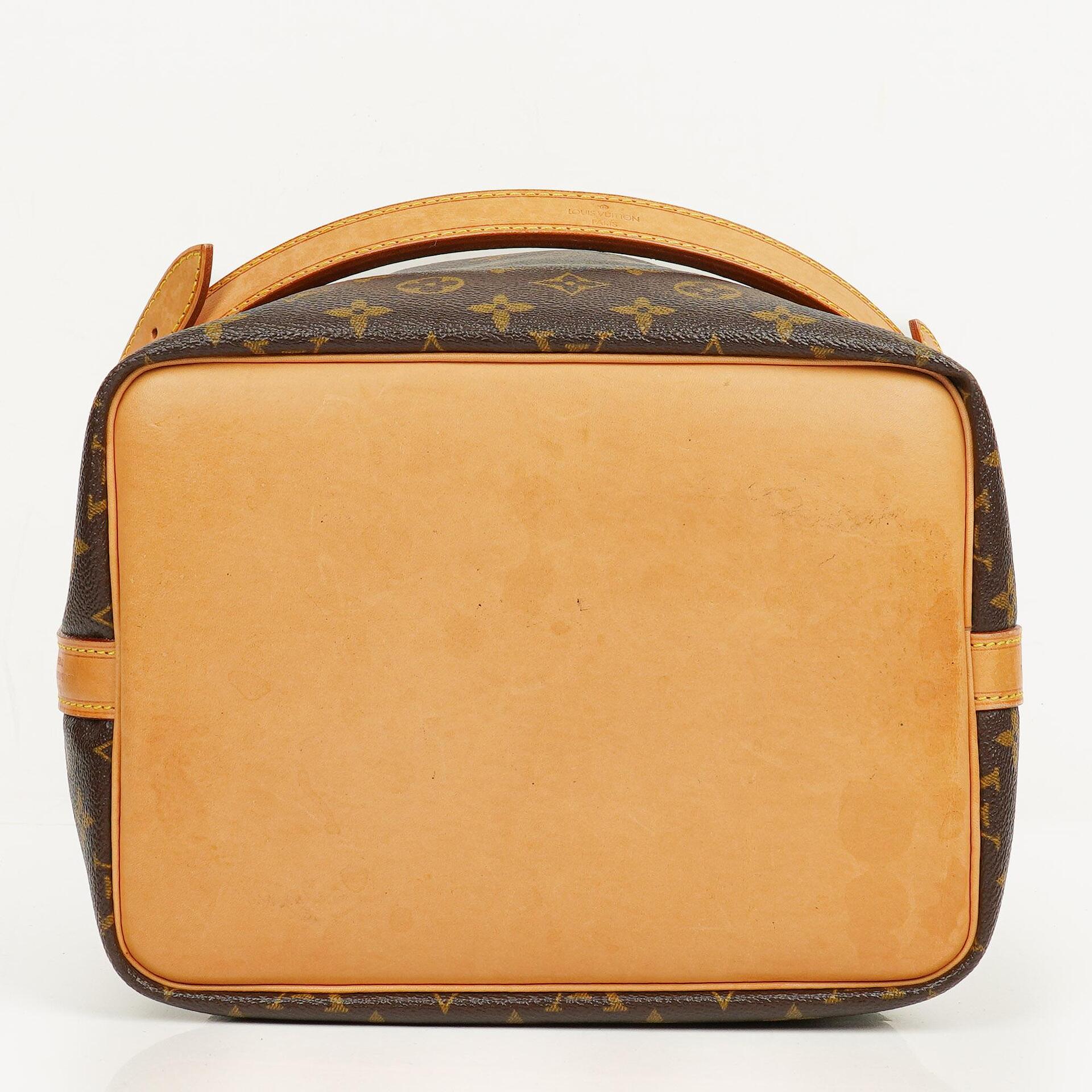 Louis Vuitton Petit Noe Schultertasche aus Monogram Canvas