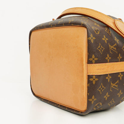 Louis Vuitton Petit Noe Schultertasche aus Monogram Canvas