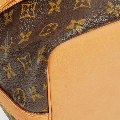 Louis Vuitton Petit Noe Schultertasche aus Monogram Canvas