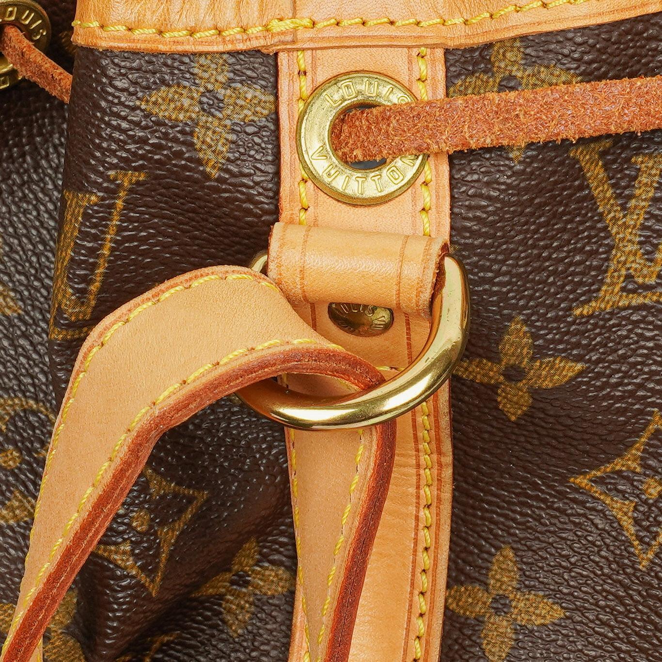 Louis Vuitton Petit Noe Schultertasche aus Monogram Canvas