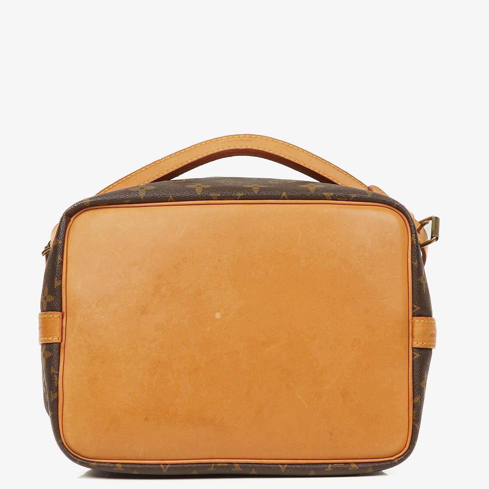 Louis Vuitton Petit Noe Schultertasche aus Monogram Canvas