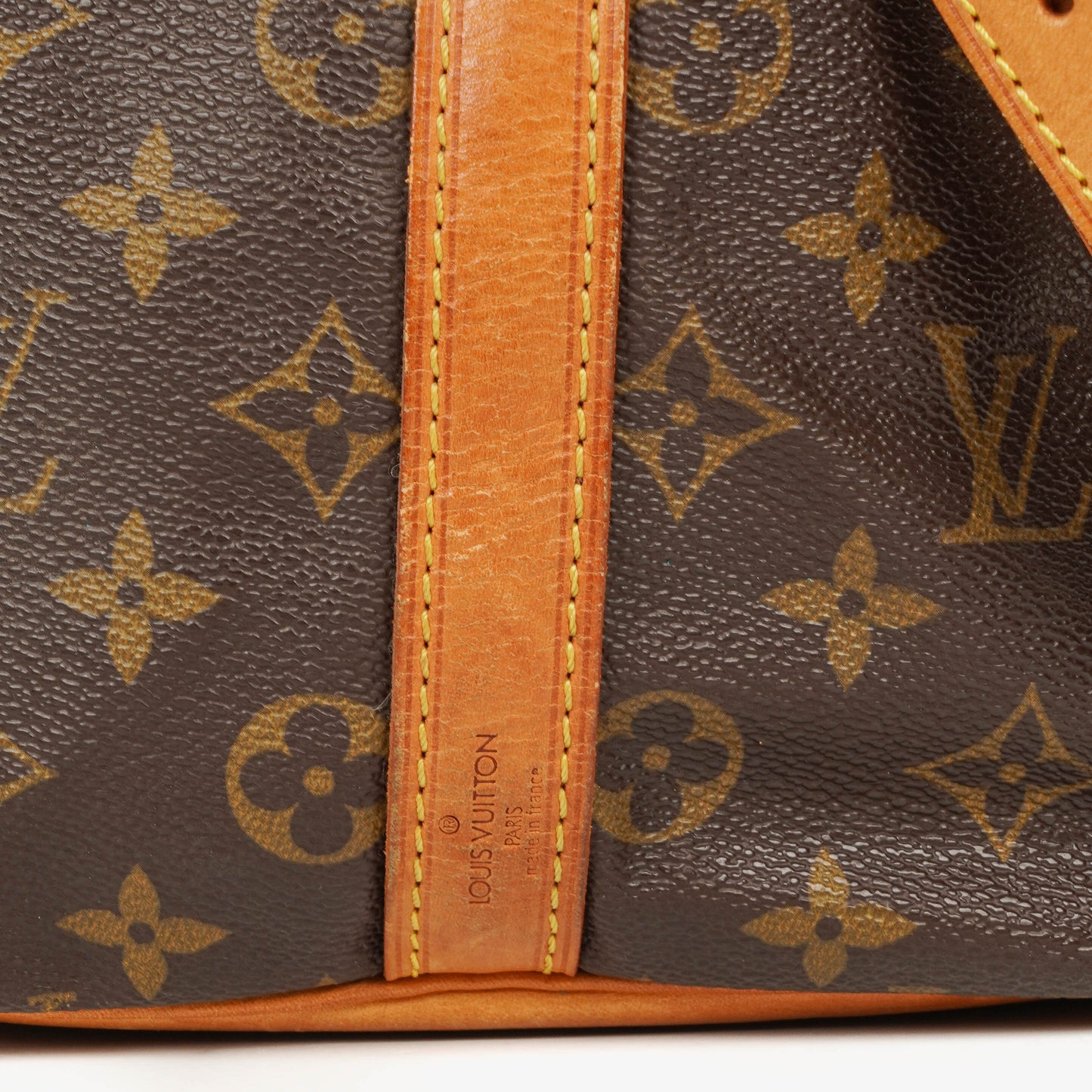 Louis Vuitton Petit Noe Schultertasche aus Monogram Canvas