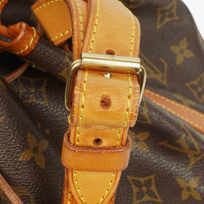 Louis Vuitton Petit Noé Monogram Canvas Schultertasche