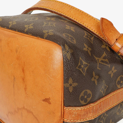 Louis Vuitton Petit Noé Monogram Canvas Schultertasche