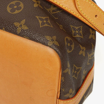 Louis Vuitton Petit Noé Schultertasche aus Monogram Canvas