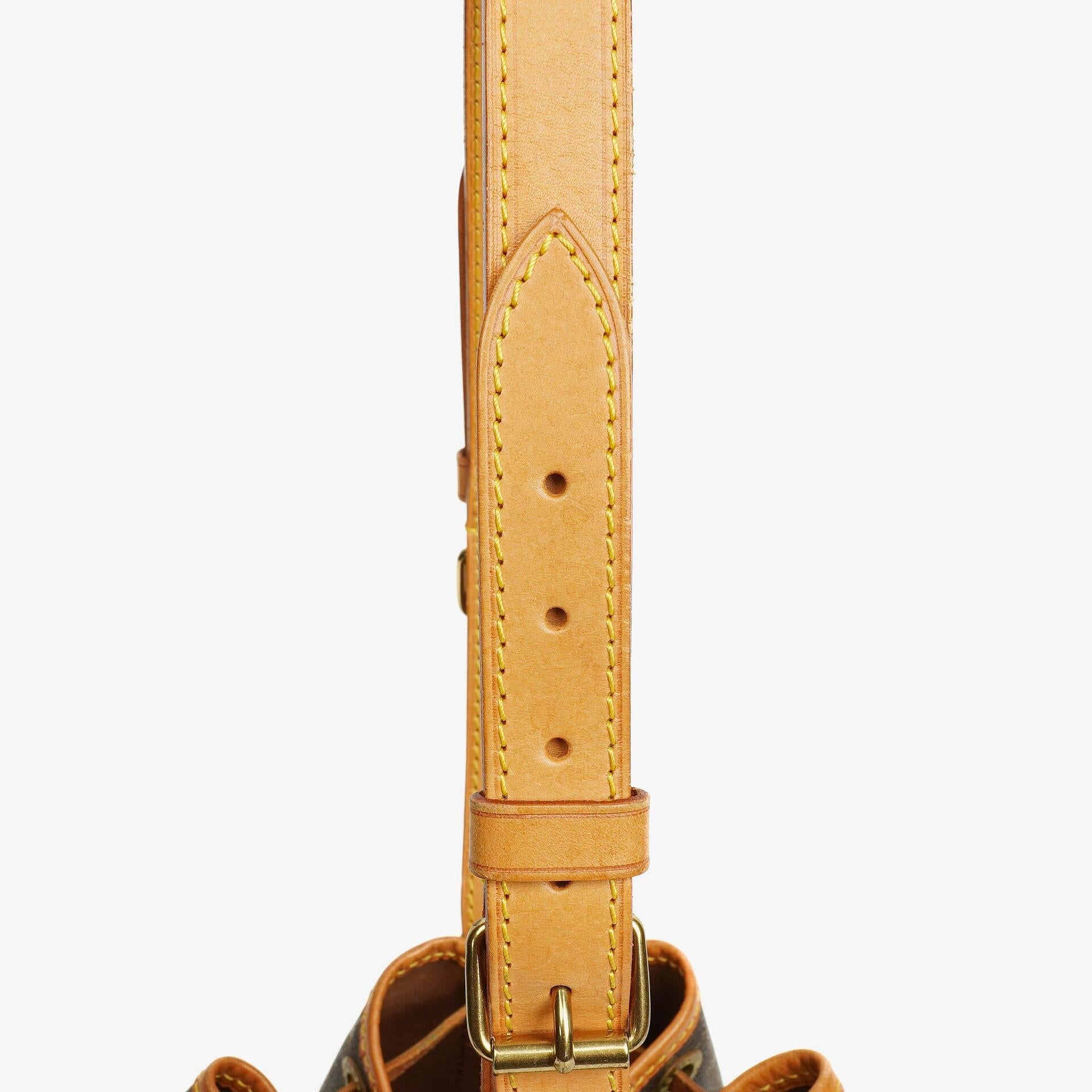 Louis Vuitton Petit Noé Schultertasche aus Monogram Canvas
