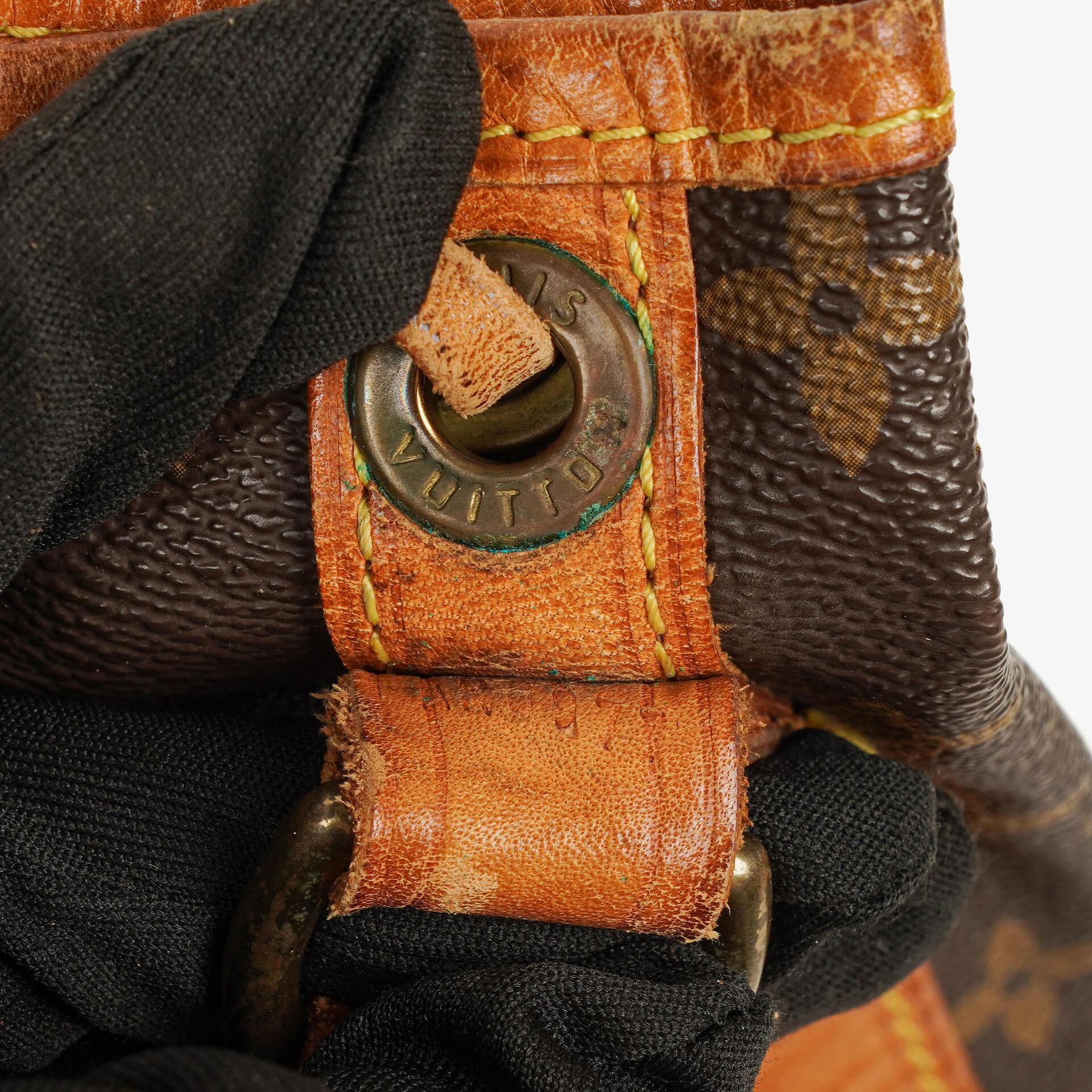 Louis Vuitton Petit Noé Schultertasche aus Monogram Canvas