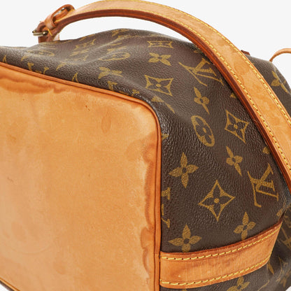Louis Vuitton Petit Noé Schultertasche aus Monogram Canvas