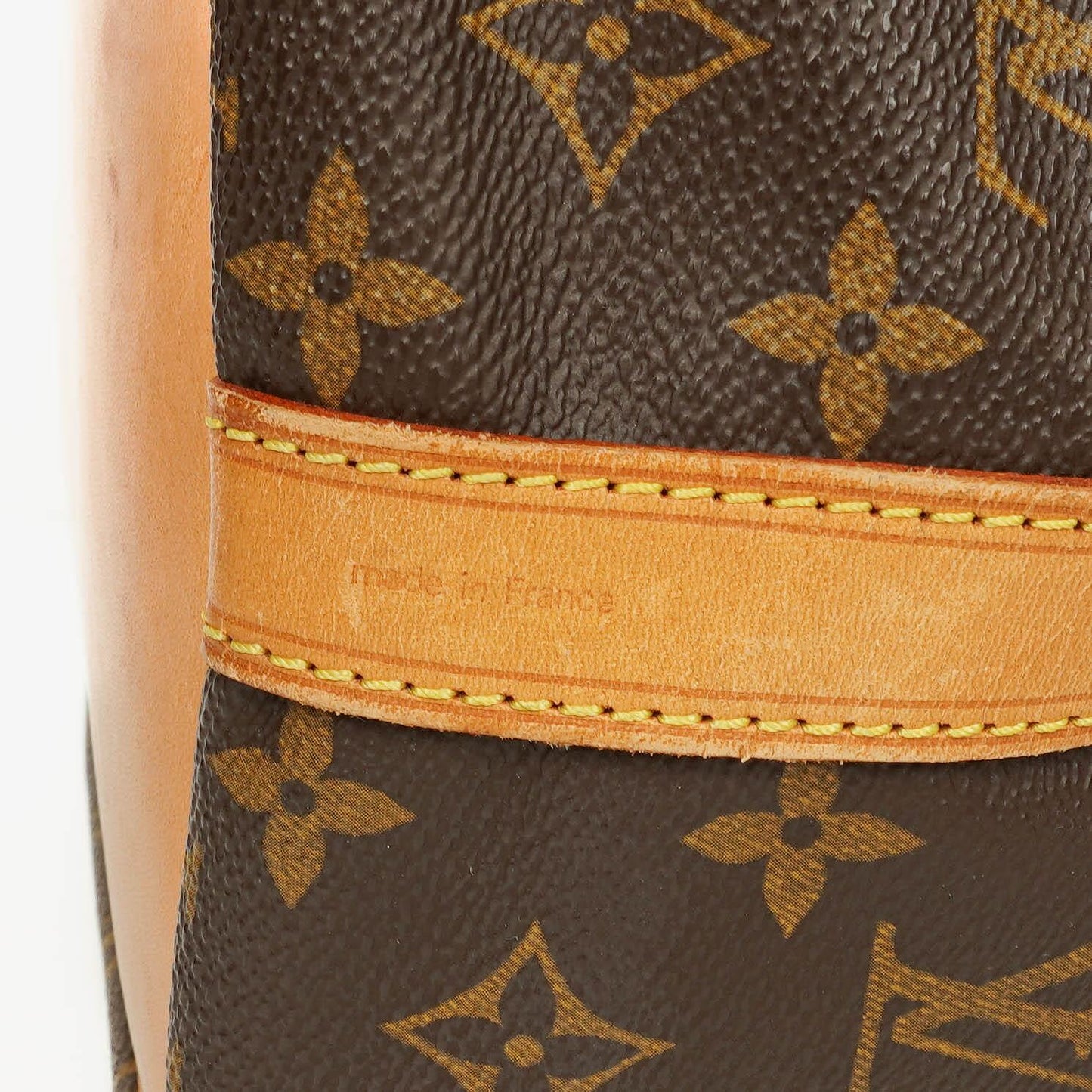 Louis Vuitton Petit Noé Schultertasche aus Monogram Canvas