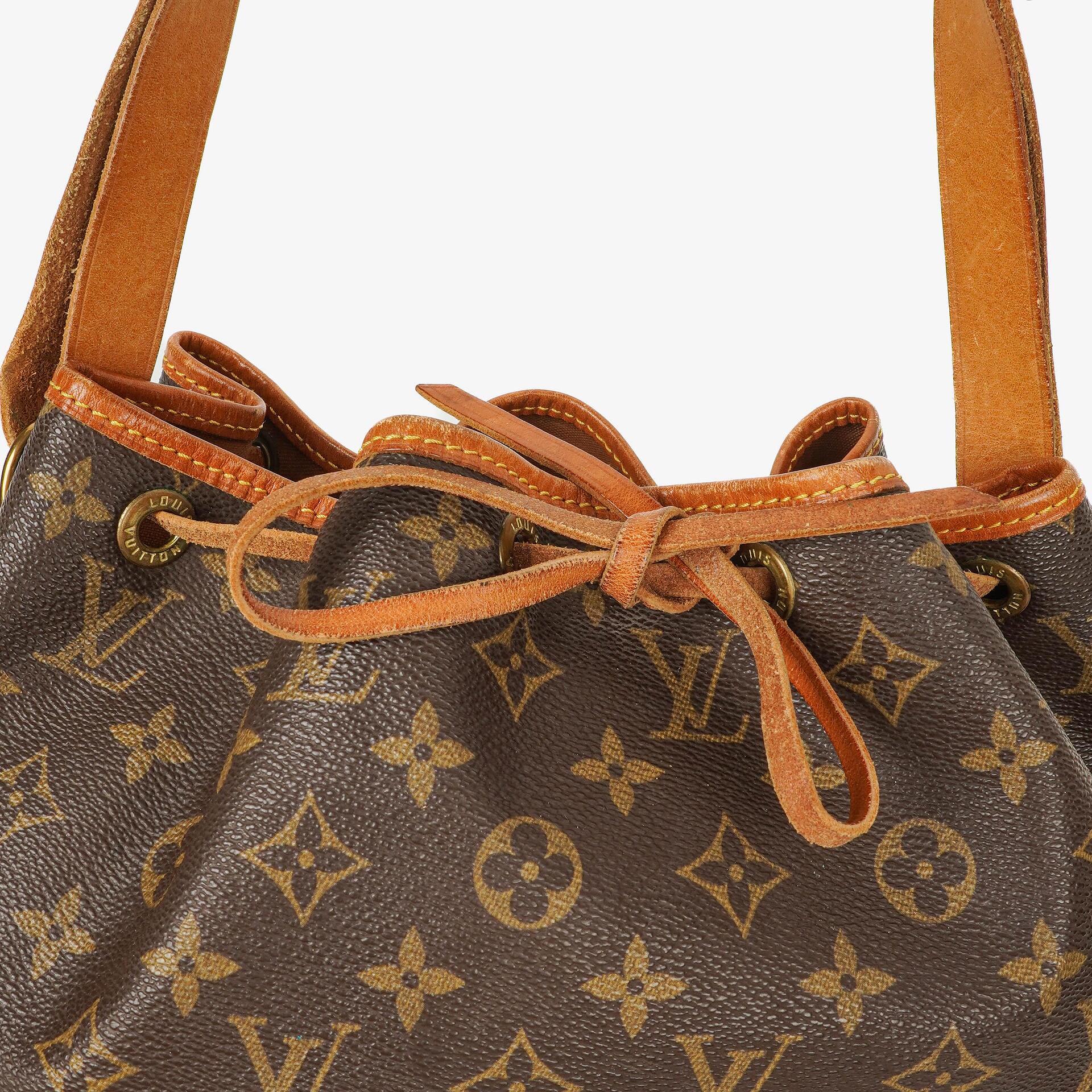 Louis Vuitton Petit Noé Schultertasche aus Monogram Canvas
