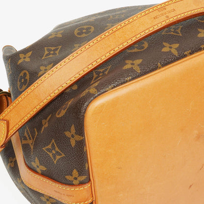 Louis Vuitton Petit Noe Monogram Canvas Schultertasche