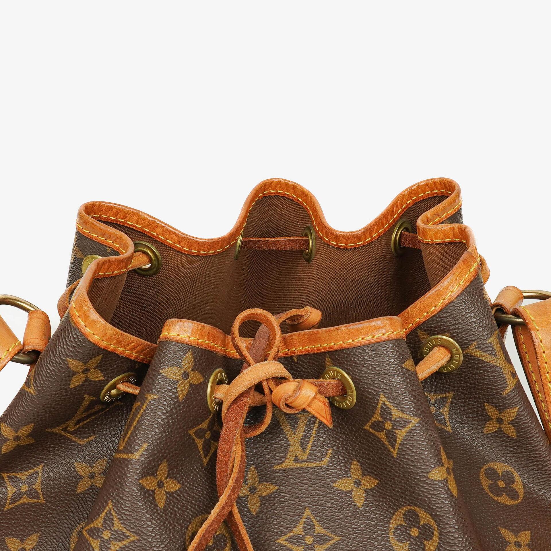 Louis Vuitton Petit Noé Schultertasche aus Monogram Canvas