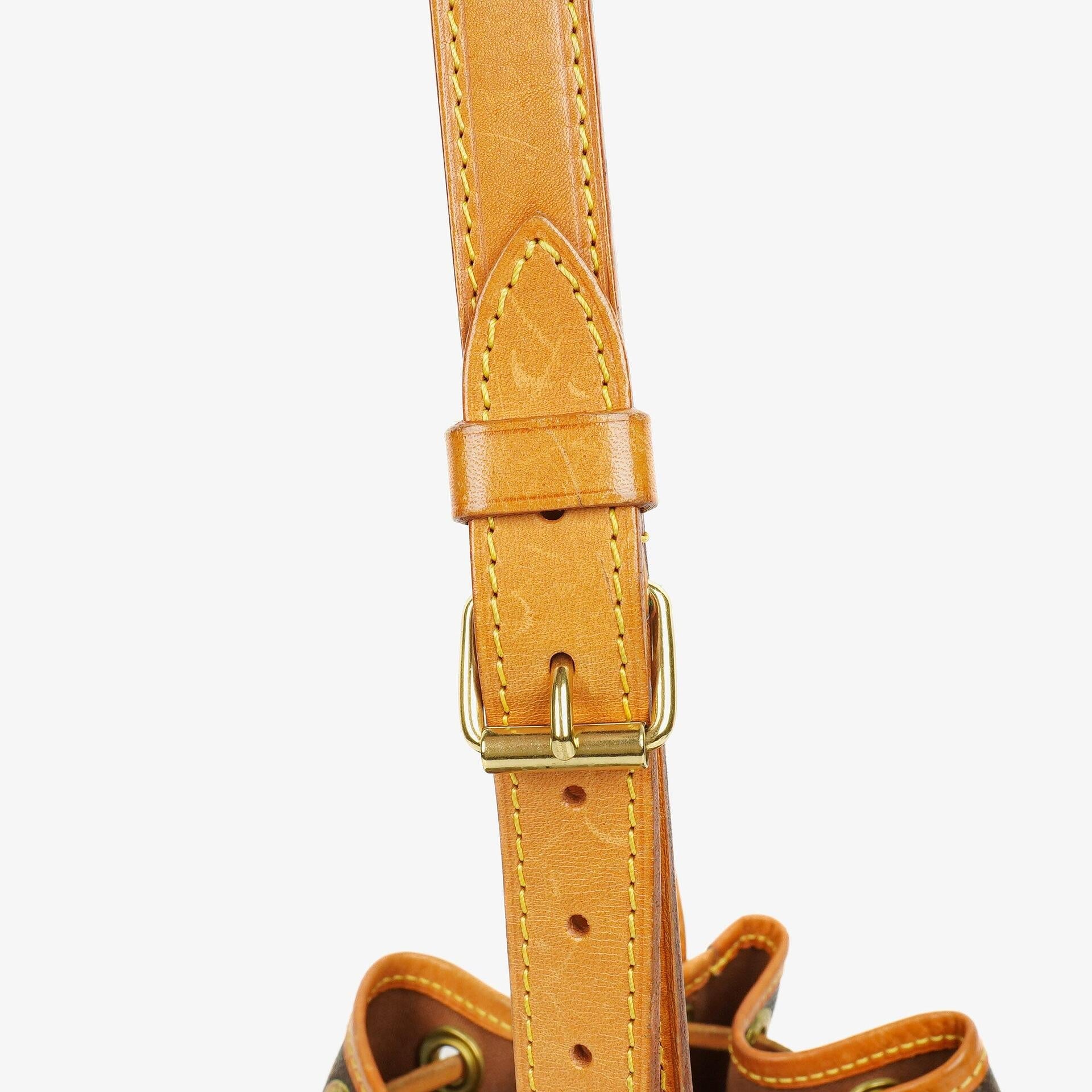 Louis Vuitton Petit Noe Schultertasche aus Monogram Canvas