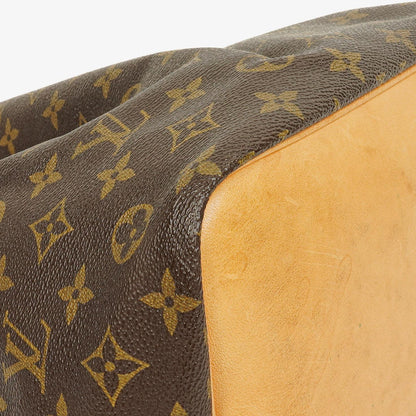 Louis Vuitton Petit Noe Schultertasche aus Monogram Canvas