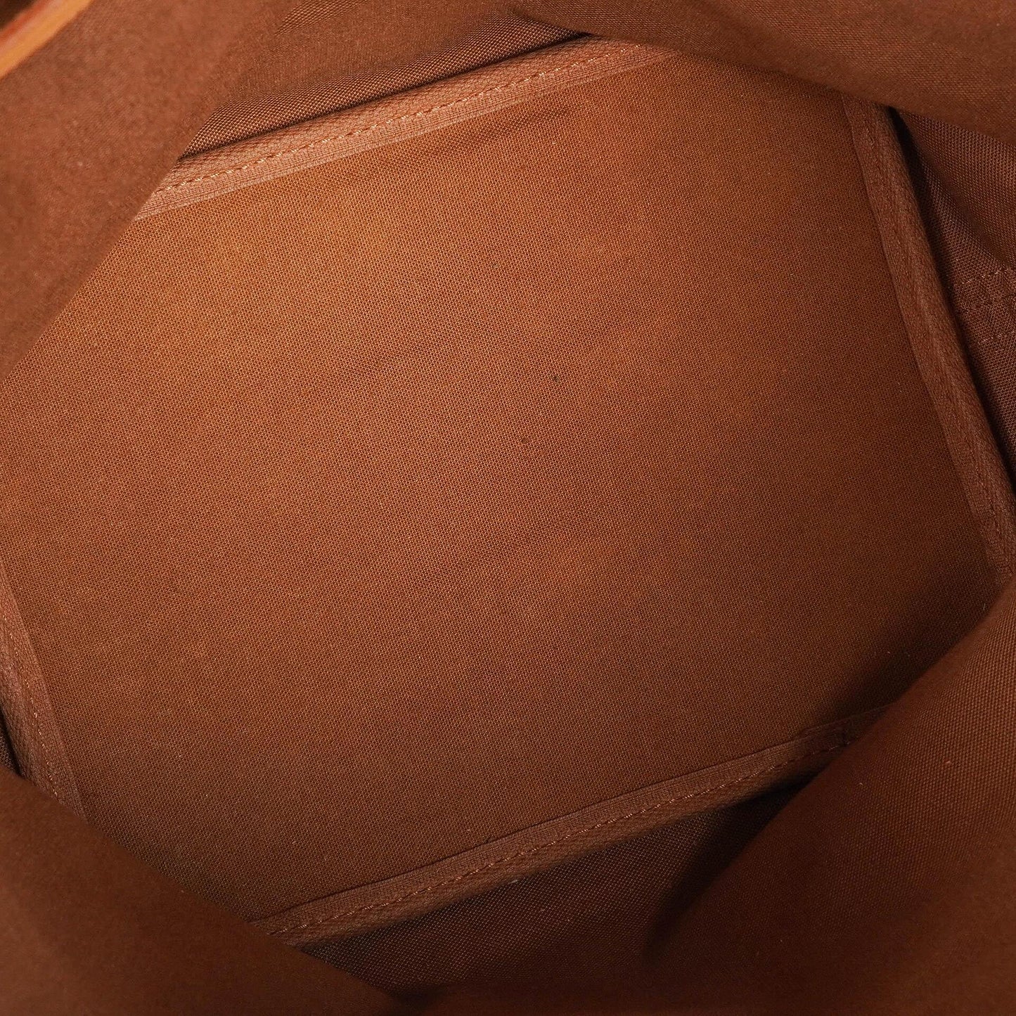 Louis Vuitton Petit Noé Schultertasche aus Monogramm Canvas