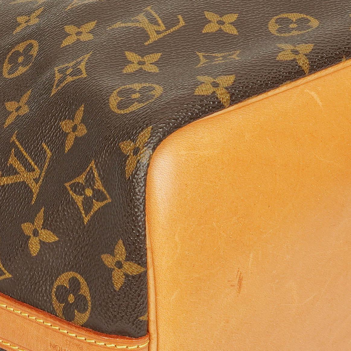 Louis Vuitton Petit Noé Schultertasche aus Monogramm Canvas