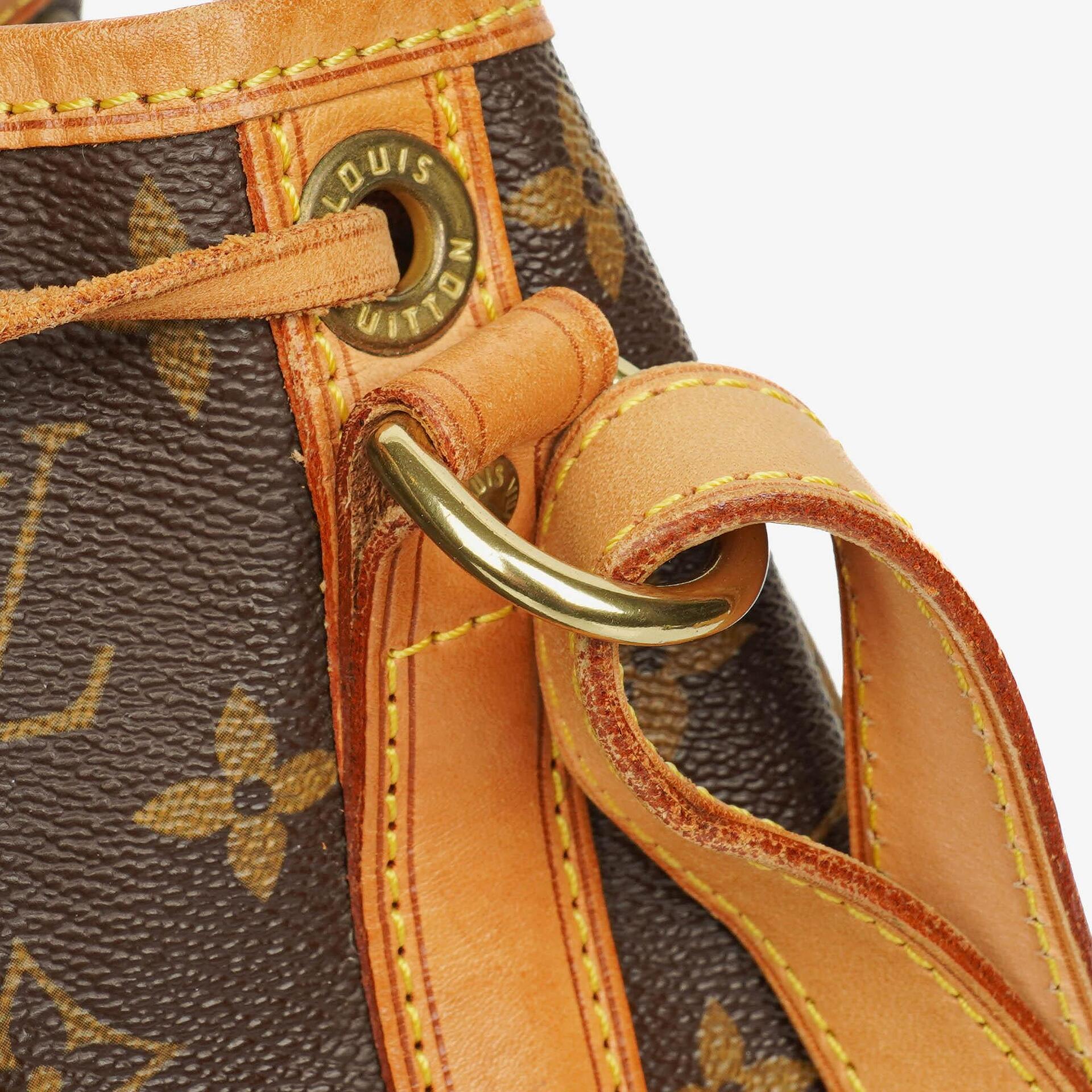 Louis Vuitton Petit Noé Schultertasche aus Monogram Canvas