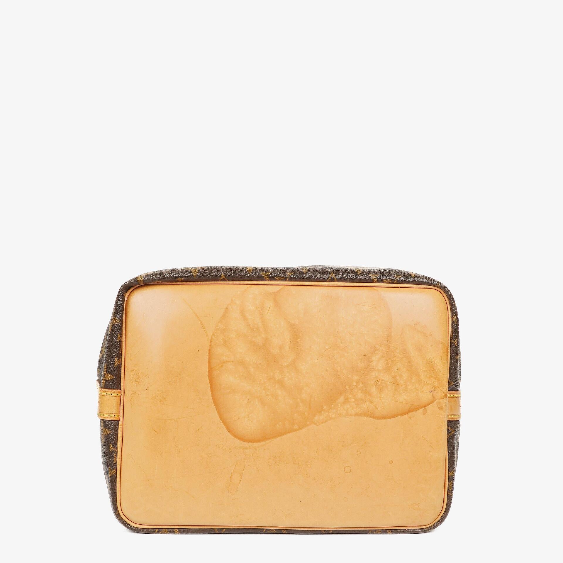 Louis Vuitton Petit Noé Schultertasche aus Monogram Canvas
