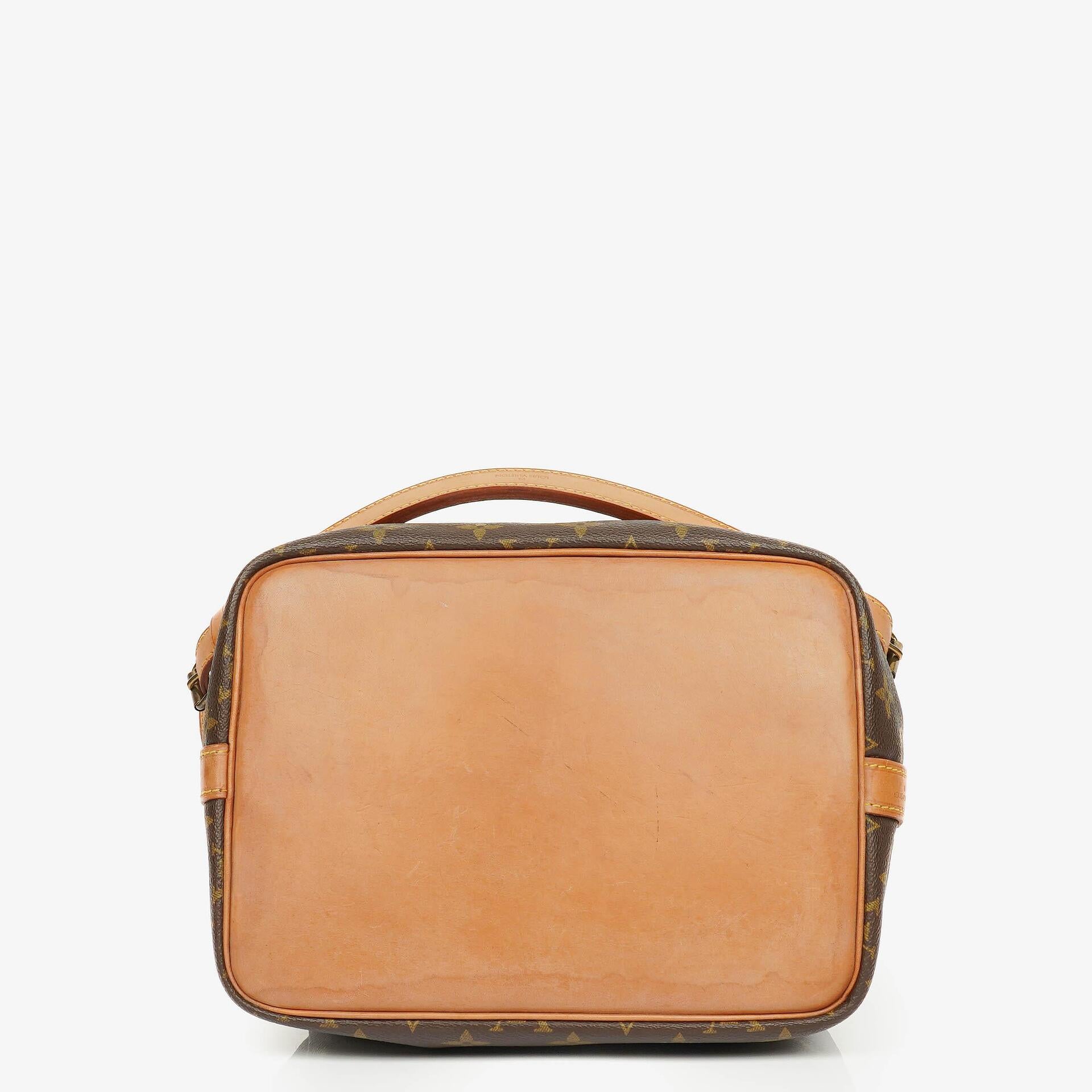 Louis Vuitton Petit Noé Schultertasche aus Monogram Canvas