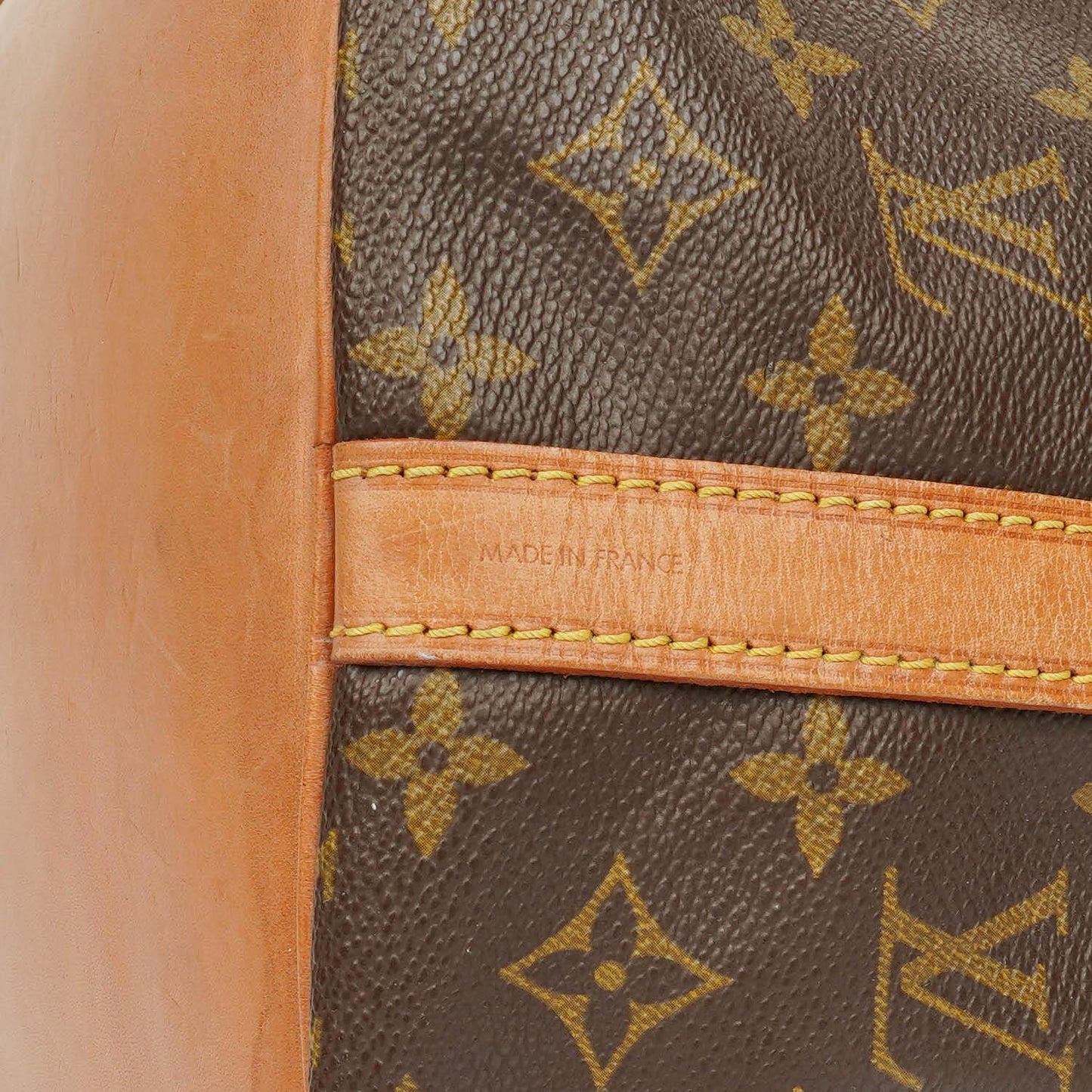 Louis Vuitton Petit Noé Schultertasche aus Monogram Canvas