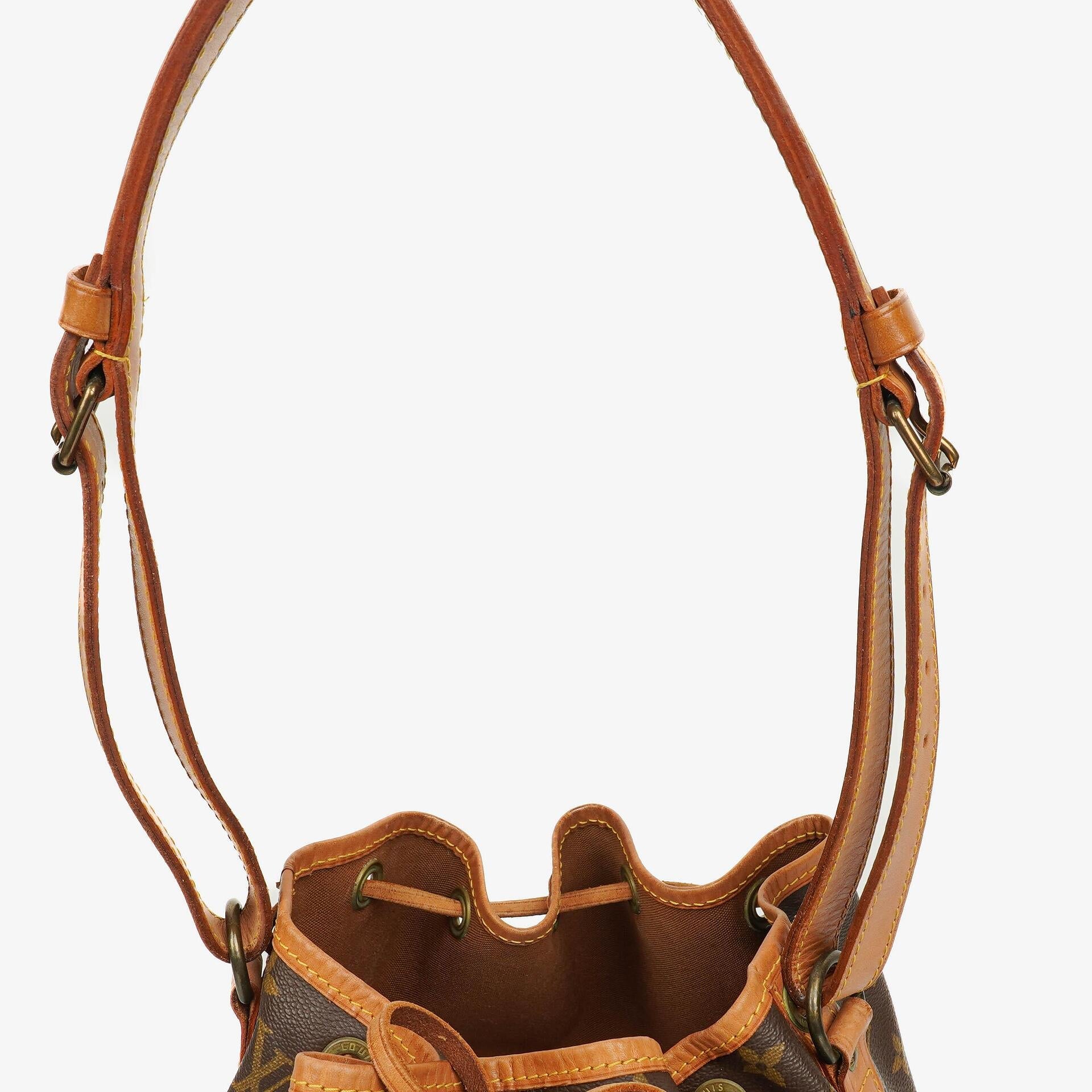 Louis Vuitton Petit Noé Schultertasche aus Monogram Canvas