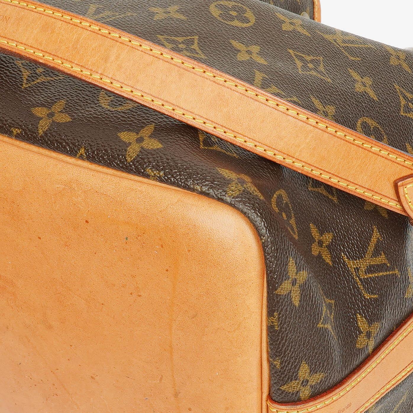 Louis Vuitton Petit Noe Monogramm Canvas Schultertasche